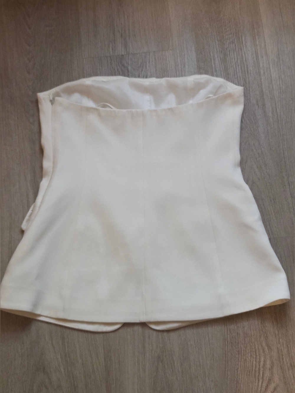 Babaton Strapless Buttoned Corset Top in White Size 8 - Picture 4 of 7